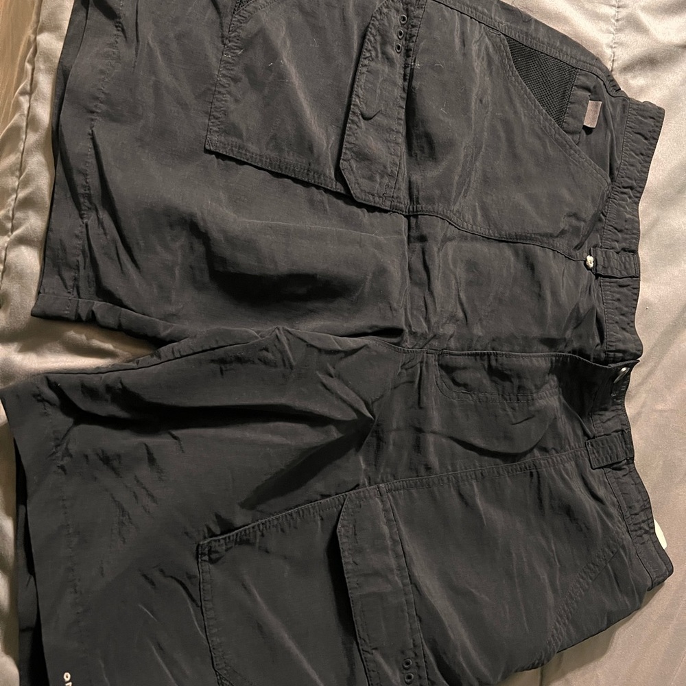 Columbia shorts